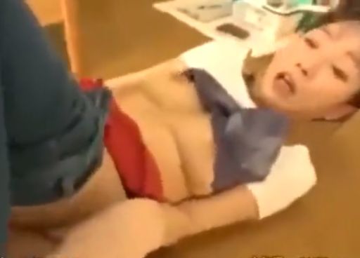 家事代行おばさん（鈴木真夕）の爆乳おっぱ...